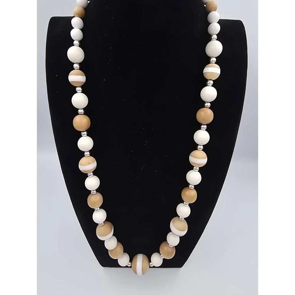 Vintage Wood & White Beaded Necklace Long Statement‎ Jewelry Silver Tone Clasp